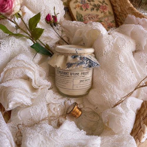 Bougie parfumée linge d’antan – naturelle, artisanale & vegan - L'INSTANT D'UNE PAUSE