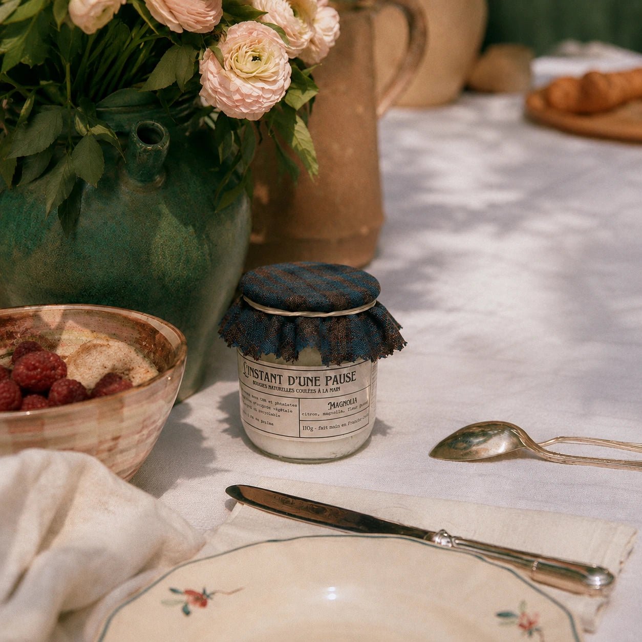 Bougie parfumée magnolia – naturelle, artisanale & vegan - L'INSTANT D'UNE PAUSE