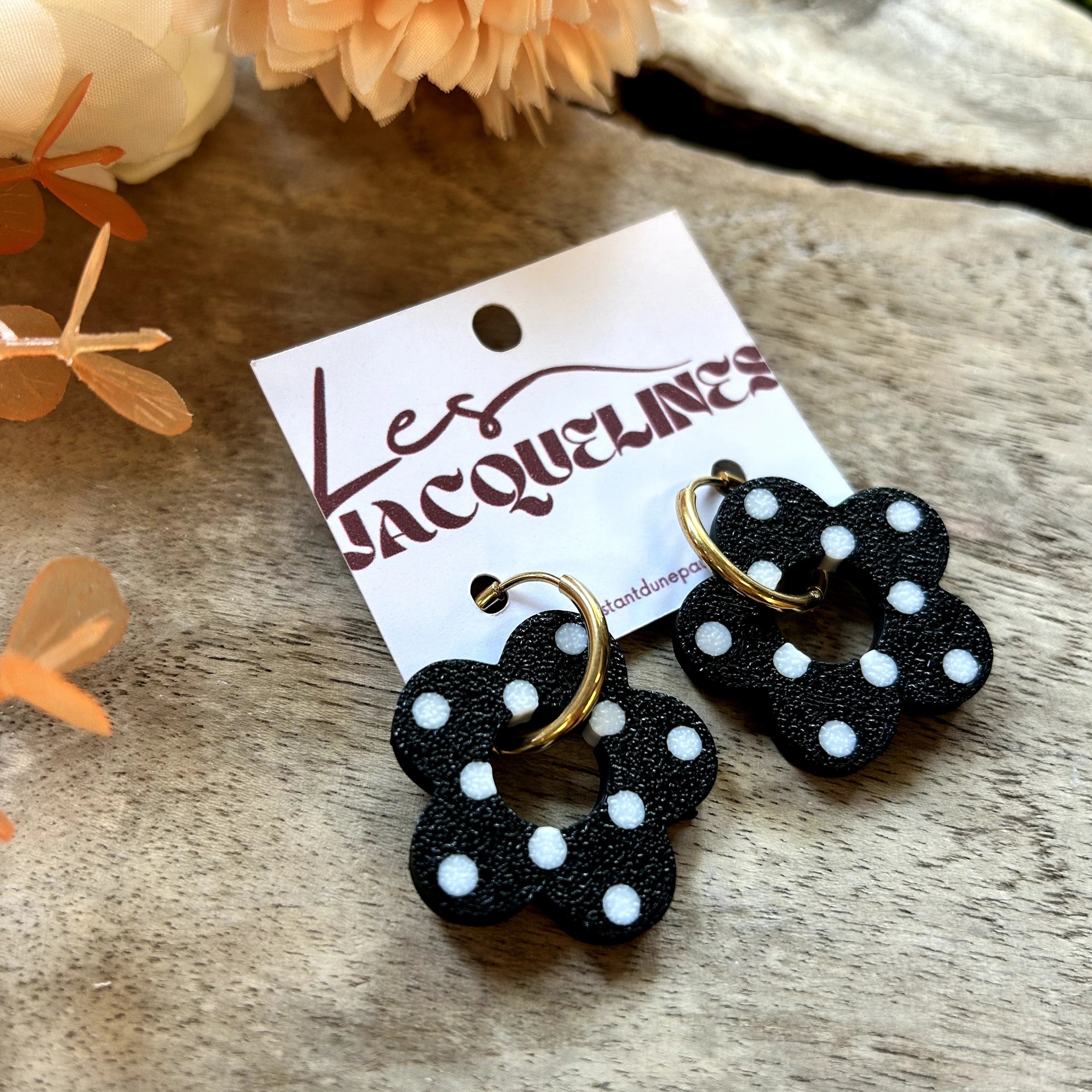 Colette – boucles d’oreilles noires à pois - L'INSTANT D'UNE PAUSE