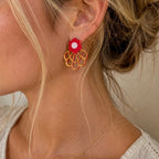 Louise – boucles d’oreilles fleur rouge et doré - L'INSTANT D'UNE PAUSE