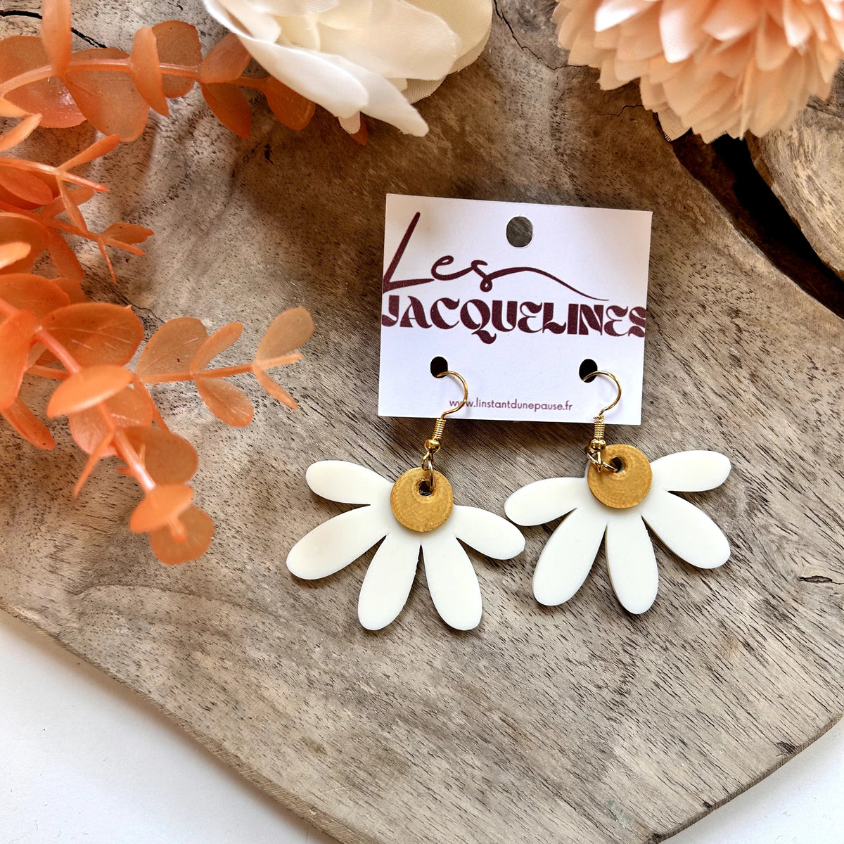 Marguerite – boucles d’oreilles fleur blanc crème - L'INSTANT D'UNE PAUSE