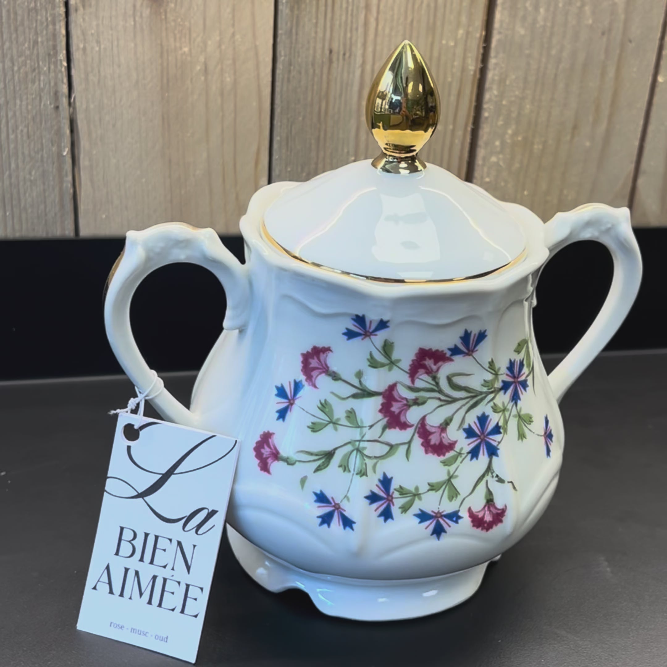 Bougie Rose, Musc & Oud – Pot en porcelaine vintage