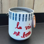 Bougie Fleur Blanche, Pastèque & Pomme – Tasse en porcelaine « La vie est belle »