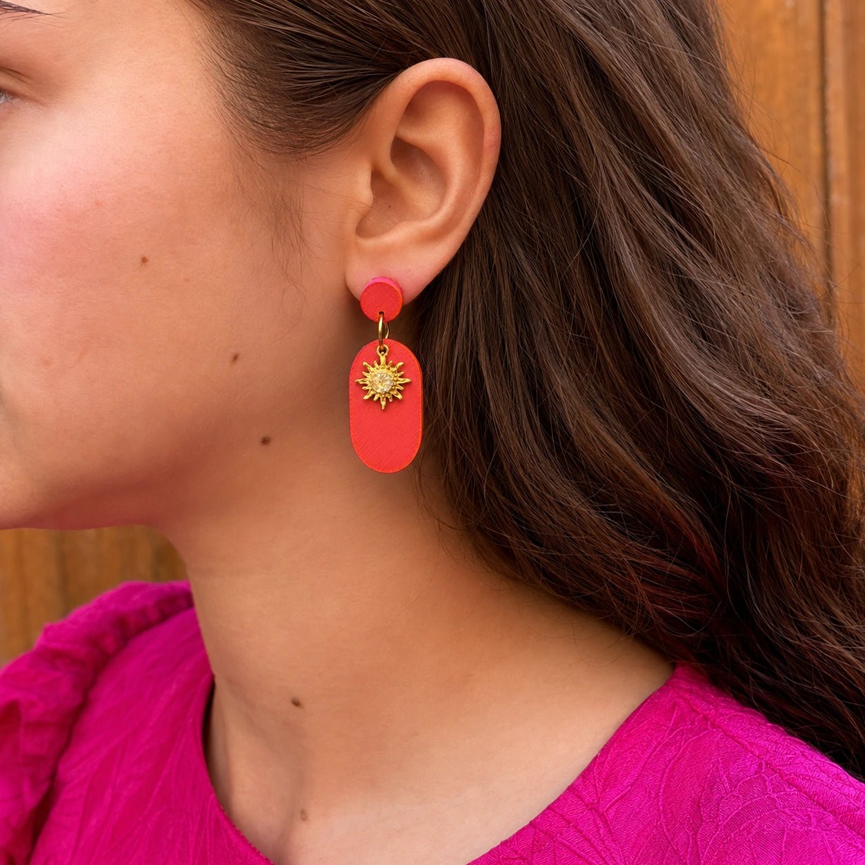Soline – boucles d’oreilles corail soleil doré - L'INSTANT D'UNE PAUSE