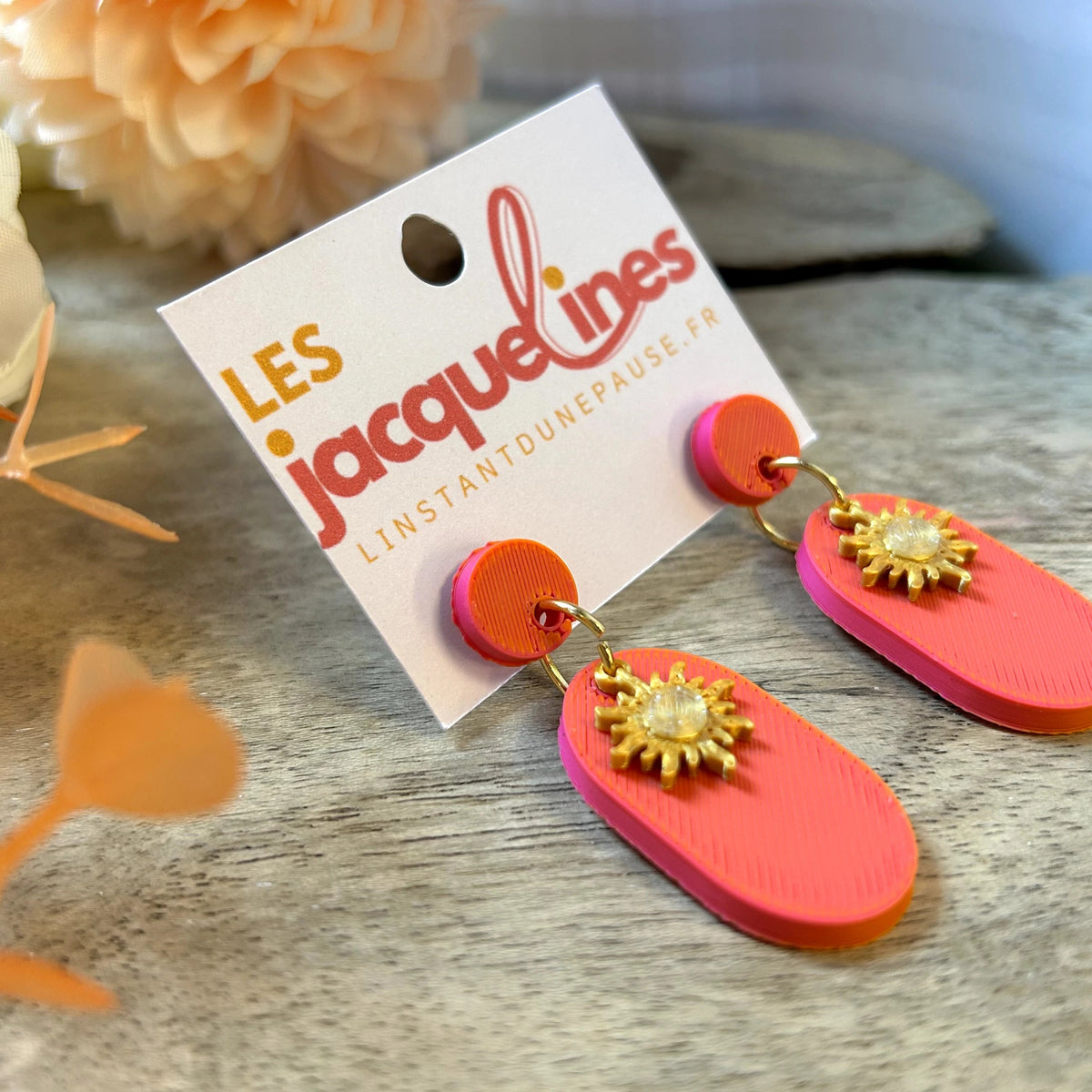 Soline – boucles d’oreilles corail soleil doré - L'INSTANT D'UNE PAUSE