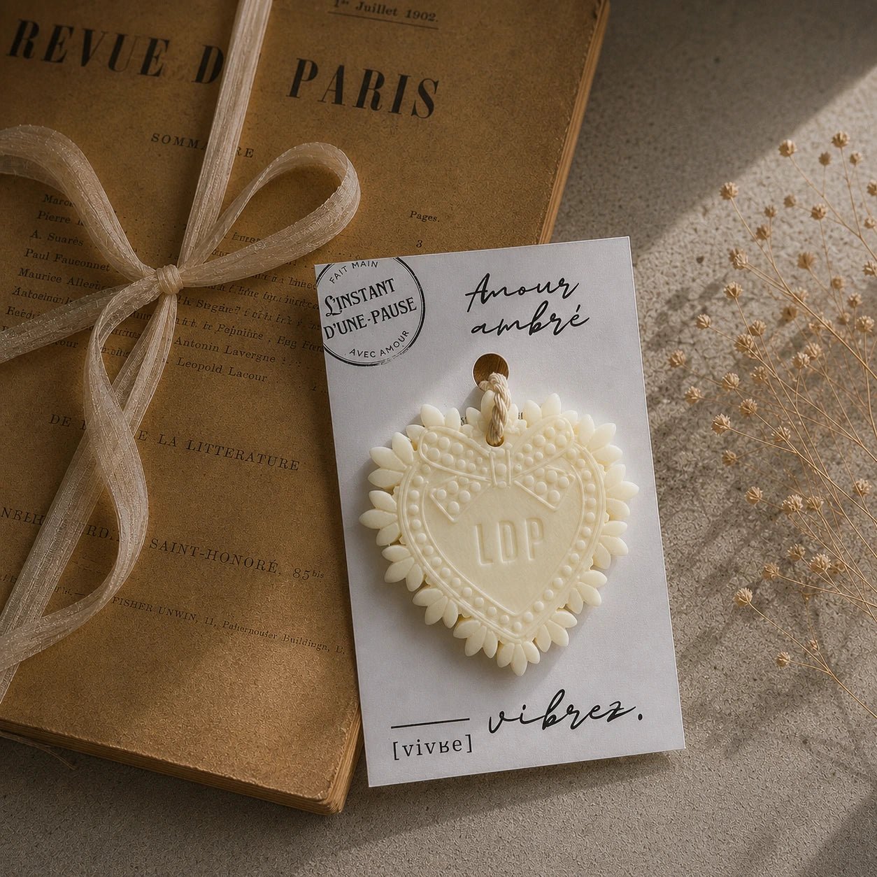 Suspension parfumée Amour Ambré – parfum d’intérieur artisanal - L'INSTANT D'UNE PAUSE