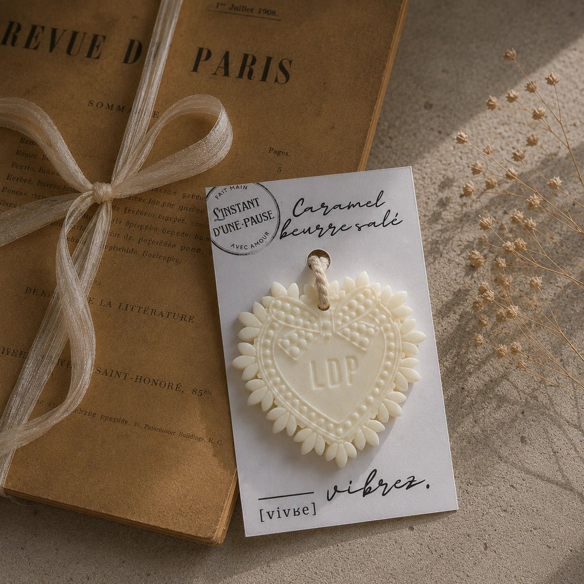 Suspension parfumée Caramel beurre salé – parfum d’intérieur artisanal - L'INSTANT D'UNE PAUSE