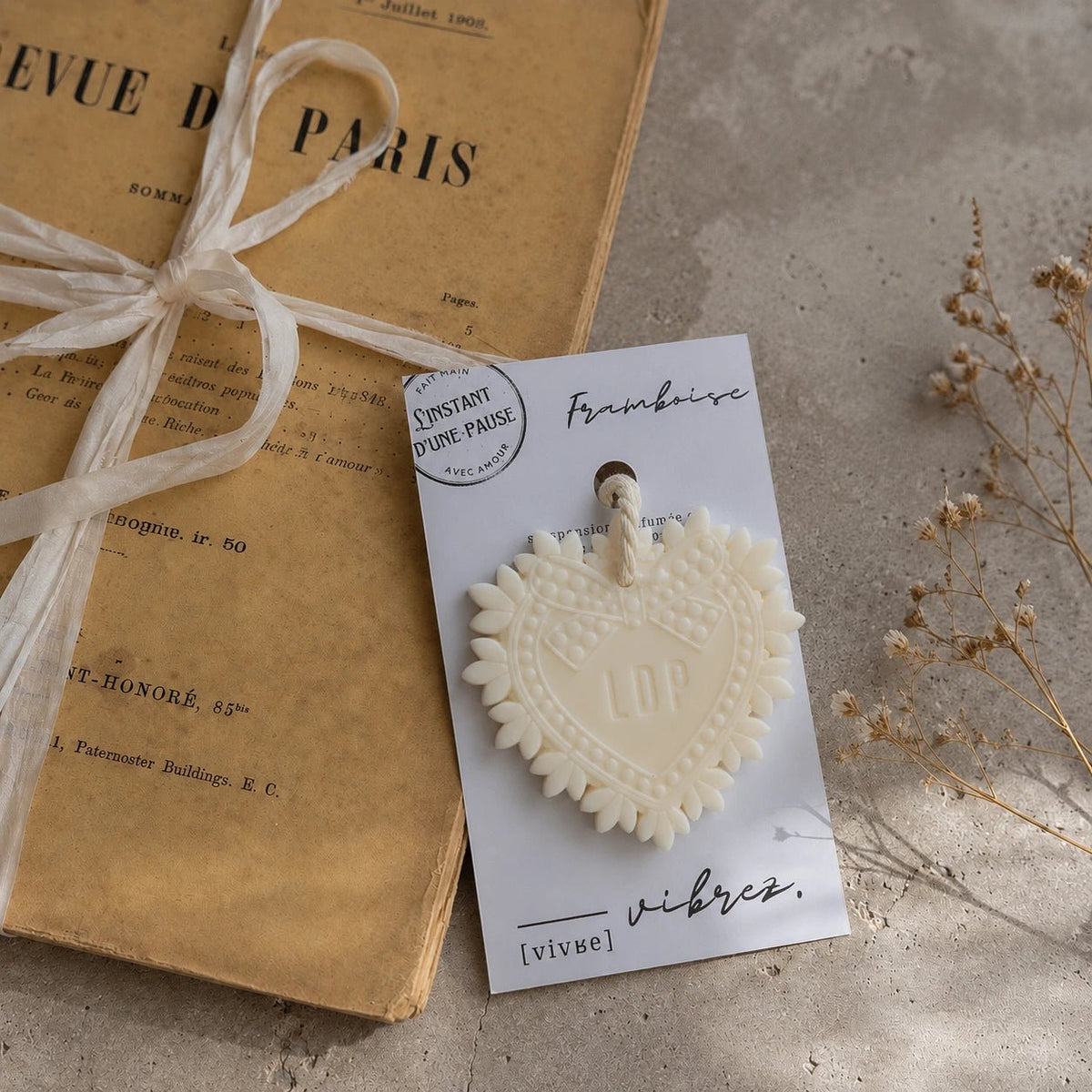 Suspension parfumée Framboise – parfum d’intérieur artisanal - L'INSTANT D'UNE PAUSE