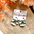 Suzanne – boucles d’oreilles rayées kaki et blanc - L'INSTANT D'UNE PAUSE